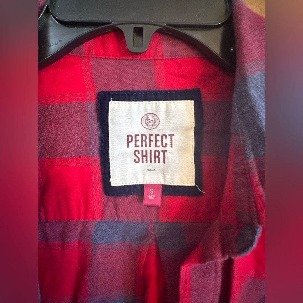 Perfect shirt plaid button up - Picture 2 of 6